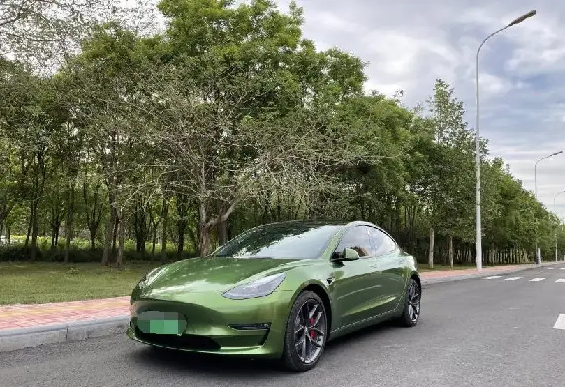 Glossy Green Digital Color Changing Tesla Car Wrap