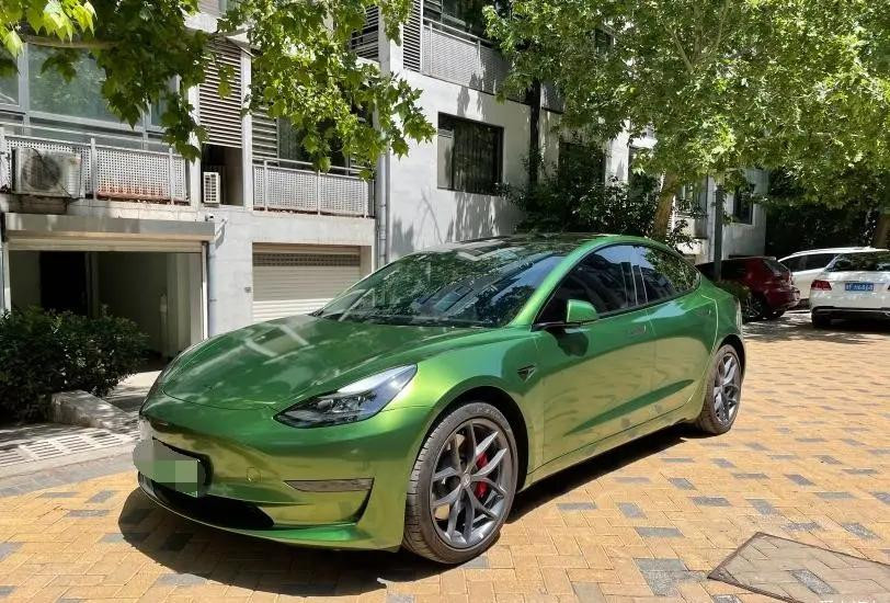 Glossy Green Digital Color Changing Tesla Car Wrap